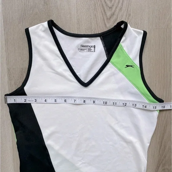 Slazenger Women’s Tennis (or Golf) Tank Top, Size Small - Picture 6 of 8